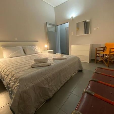 Elia'S Boutique Apartment สปาร์ติ ภายนอก รูปภาพ